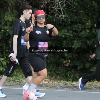 Runner Photo 4166305