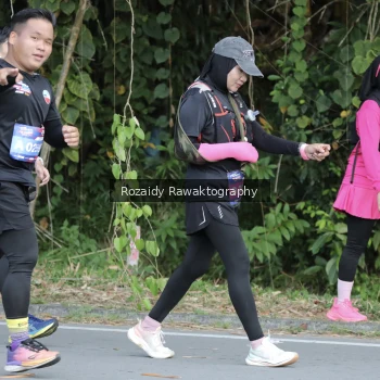 Runner Photo 4166314