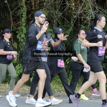 Runner Photo 4166323