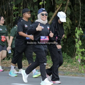 Runner Photo 4166326