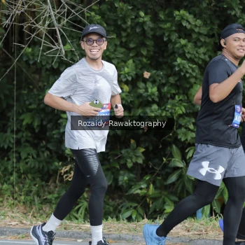 Runner Photo 4166328