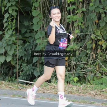 Runner Photo 4166339