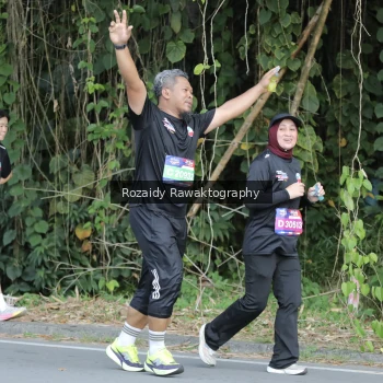 Runner Photo 4166341