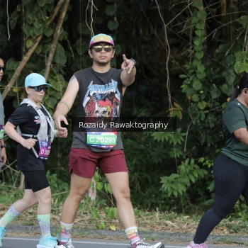 Runner Photo 4166347