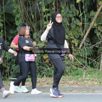 Runner Photo 4166357