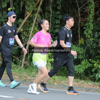 Runner Photo 4166368