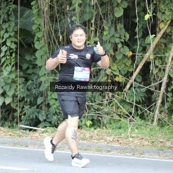 Runner Photo 4166369