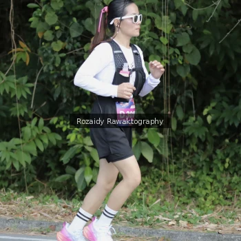 Runner Photo 4166371