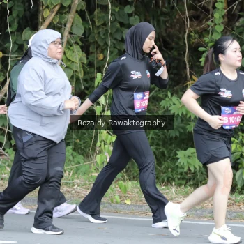 Runner Photo 4166378