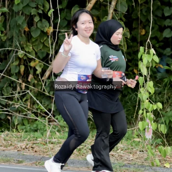 Runner Photo 4166379