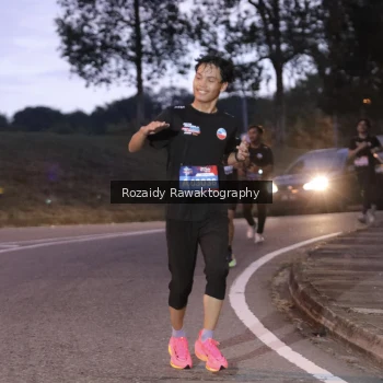 Runner Photo 4166381