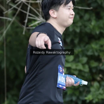 Runner Photo 4166386