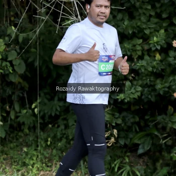Runner Photo 4166395