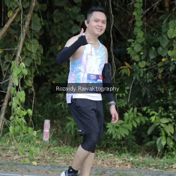 Runner Photo 4166399