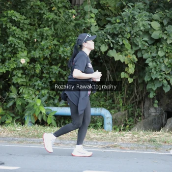 Runner Photo 4166415