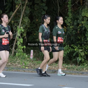 Runner Photo 4166443