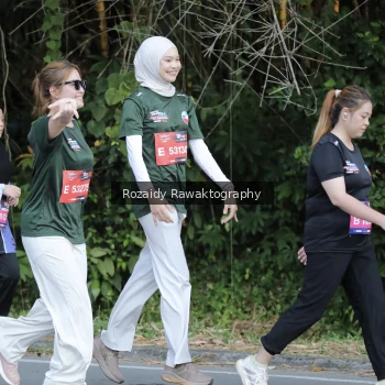 Runner Photo 4166450