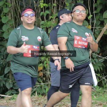 Runner Photo 4166455