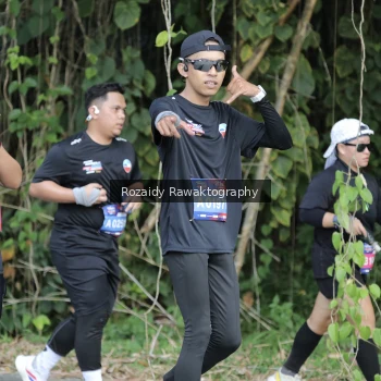 Runner Photo 4166494