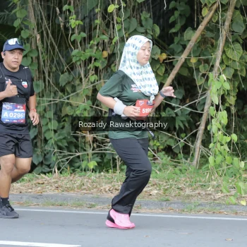 Runner Photo 4166518