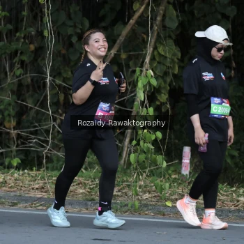 Runner Photo 4166959