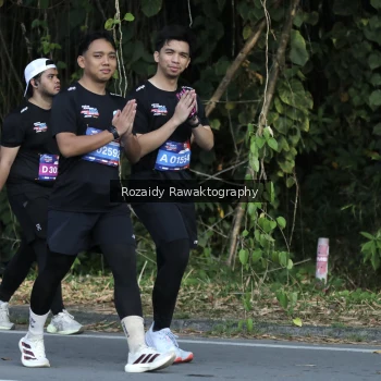 Runner Photo 4166985