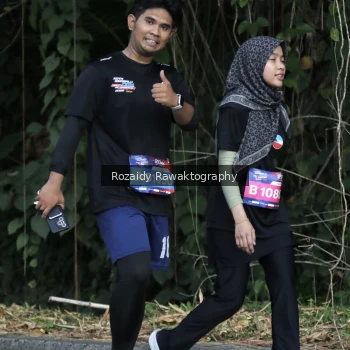 Runner Photo 4167002