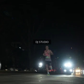 Runner Photo 4167155