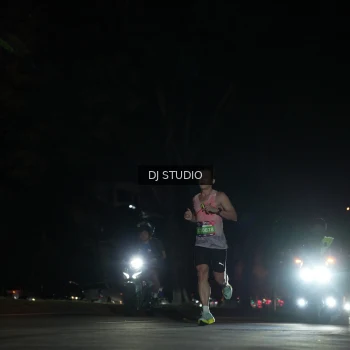 Runner Photo 4167160