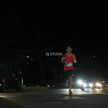 Runner Photo 4167203