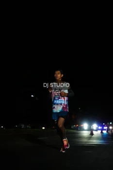 Runner Photo 4167433