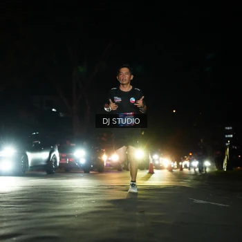 Runner Photo 4167509