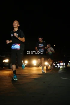 Runner Photo 4167644