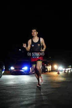 Runner Photo 4167688
