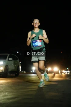 Runner Photo 4167926