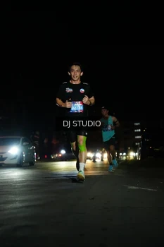 Runner Photo 4168216