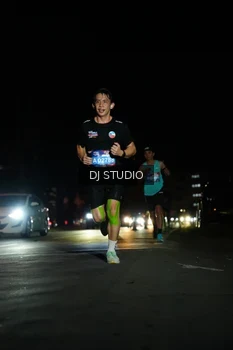 Runner Photo 4168218