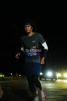 Runner Photo 4169091