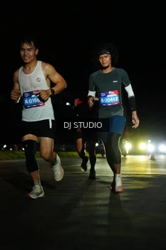Runner Photo 4169097