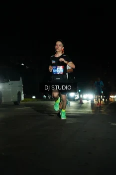 Runner Photo 4169114