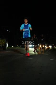 Runner Photo 4169134