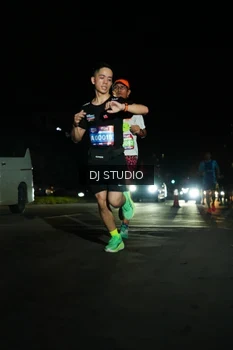 Runner Photo 4169154