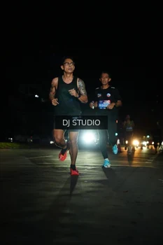 Runner Photo 4169155