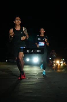 Runner Photo 4169158