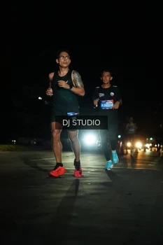 Runner Photo 4169159