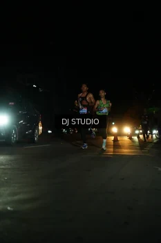 Runner Photo 4169163