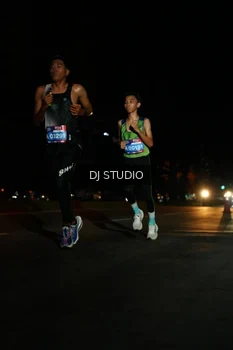 Runner Photo 4169180