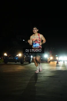 Runner Photo 4169663