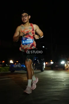 Runner Photo 4169674