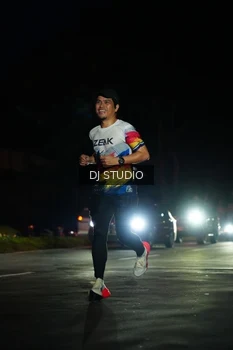 Runner Photo 4169717
